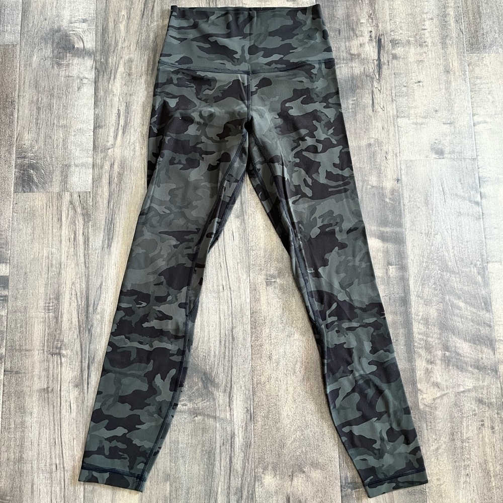 Lululemon 7/8 Align - Dark Green Camo